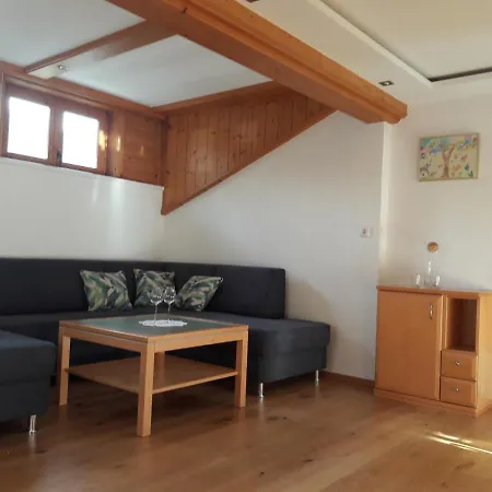 Haus Scharler, Talstation Pensjonat