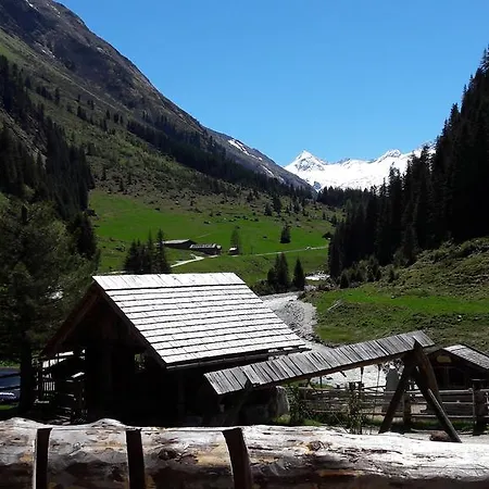 Haus Scharler, Talstation Neukirchen am Großvenediger